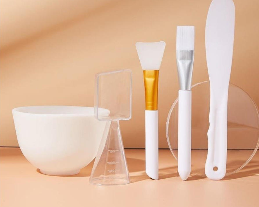 The Ultimate Guide to the Perfect At-Home Facial: Why You Need a Silicone Mask Bowl Set